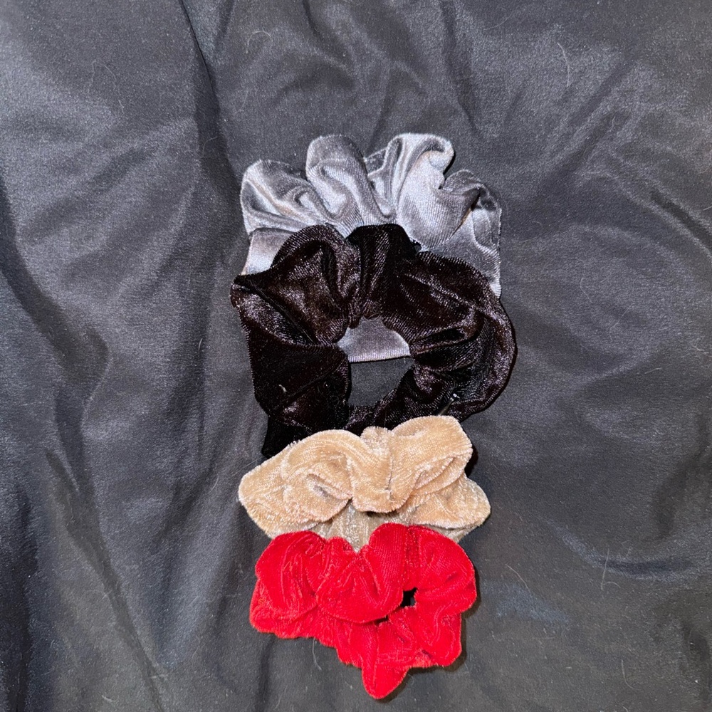 Scrunchie - Picture 2 of 2